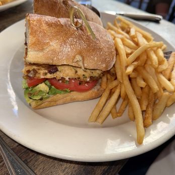 Pastis - Grilled Chicken Sandwich with bacon, black pepper aïoli - French Near Me - New York, New York Pastis - Grilled Chicken Sandwich with bacon, black pepper aïoli - French Near Me - New York, New York