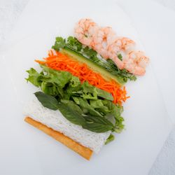Roll & Co - Build your own custom spring roll