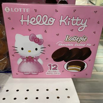 Tokyo Market - Hello Kitty Lottepie Chocolate Coated Pie - International Grocery Near Me - Forest Hills, New York Tokyo Market - Hello Kitty Lottepie Chocolate Coated Pie - International Grocery Near Me - Forest Hills, New York