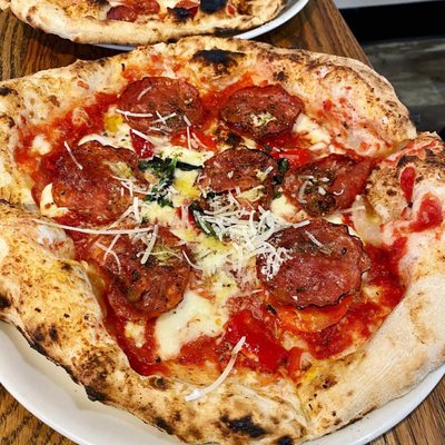 Pizzeria La Sorrentina by null