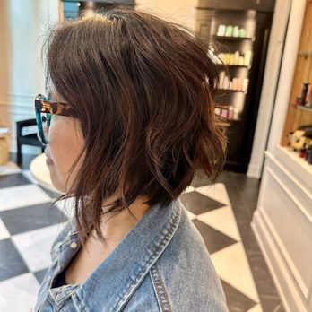 TMR Salon - Hair Salons Near Me - Cincinnati, Ohio TMR Salon - Hair Salons Near Me - Cincinnati, Ohio