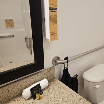 Best Western Plus Covered Bridge Inn - Hotels Near Me - Brazil, Indiana Best Western Plus Covered Bridge Inn - Hotels Near Me - Brazil, Indiana