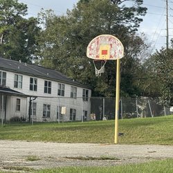Legg Park - Basketball
