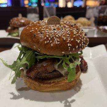 Gordon Ramsay Burger Las Vegas - 24h burger - Burgers Near Me - Las Vegas, Nevada