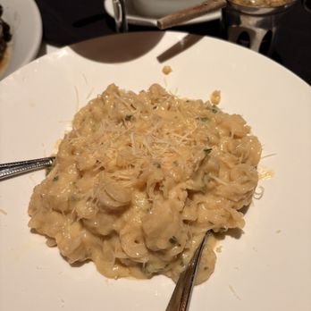 Vito's Chop House - Alfredo - Italian Near Me - Orlando, Florida Vito's Chop House - Alfredo - Italian Near Me - Orlando, Florida