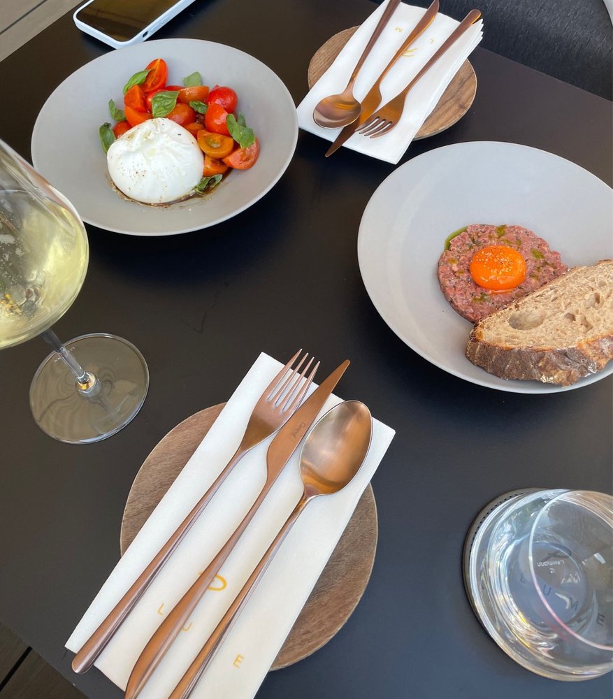 PLUME 80 Queen's Road Central, Hong Kong Wine Bars Phone Number