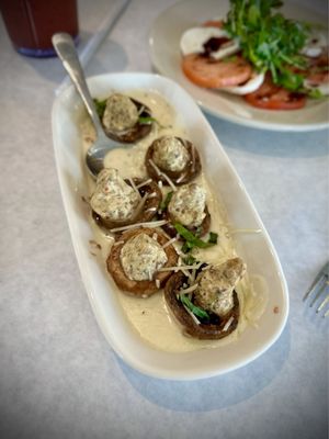 DeVivo's Eatery-Italian kitchen, Pizzeria & Bakery by null