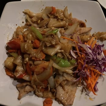 Thai Thani Kitchen - Thai noodle with pork! - Thai Near Me - Seattle, Washington