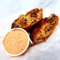 Rollie Pollie Egg Roll Factory