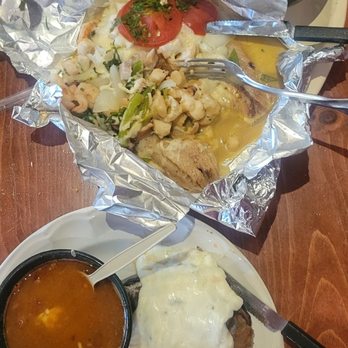 Mariscos El Toro Guero - Mexican Near Me - Cabo San Lucas, BCS