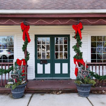 The Village Tavern - American Near Me - Long Grove, Illinois The Village Tavern - American Near Me - Long Grove, Illinois