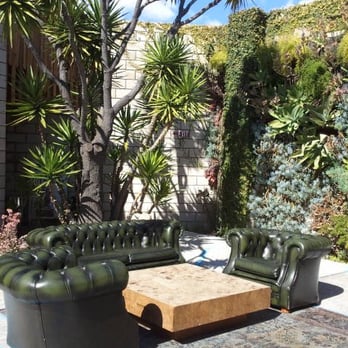 SmogShoppe - Outside sitting area - Venues & Event Spaces Near Me - Los Angeles, California SmogShoppe - Outside sitting area - Venues & Event Spaces Near Me - Los Angeles, California