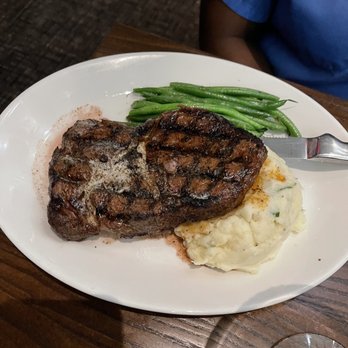 Burtons Grill & Bar - ribeye with mashed potatoes and string beans - New American Near Me - Gaithersburg, Maryland