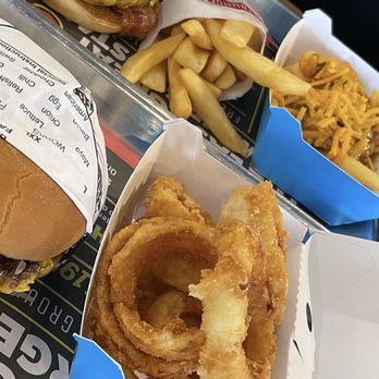 Fatburger & Buffalo's Express - Burgers Near Me - Fresno, California Fatburger & Buffalo's Express - Burgers Near Me - Fresno, California