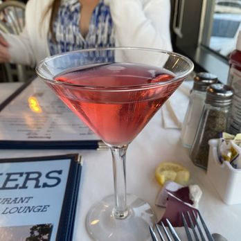 Dockers Restaurant - Cosmo - American Near Me - Fox Lake, Illinois