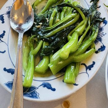 Fook Yuen Seafood Restaurant - Chinese broccoli - Seafood Near Me - Honolulu, Hawaii