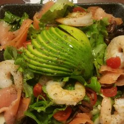 Venice gourmet pizza, pasta & ribs - Chefs special salad.