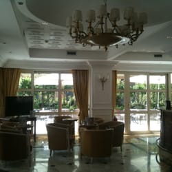 Sunrise Hotel Roma - Nice entrance!