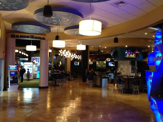 CW Lanes & Games by null