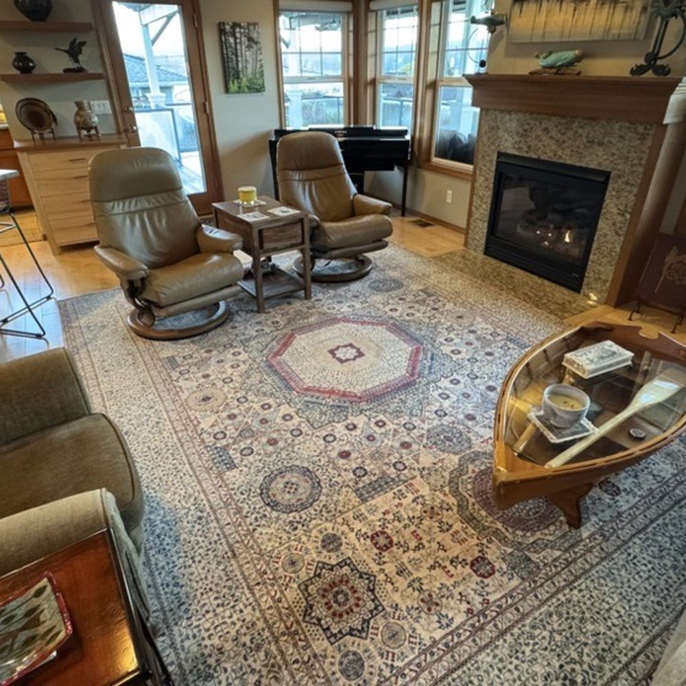 Shirvan Rug Gallery - Looks like new! - Carpeting Near Me - Bainbridge Island, Washington Shirvan Rug Gallery - Looks like new! - Carpeting Near Me - Bainbridge Island, Washington