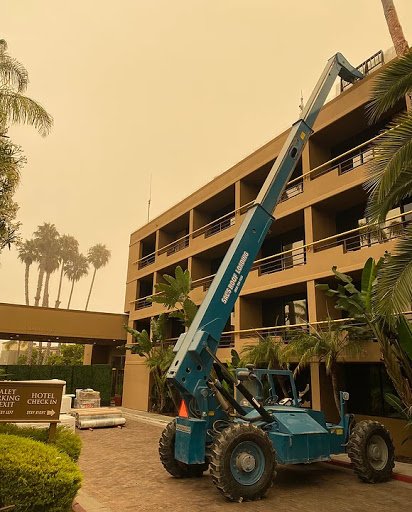 Slide of B&R Roofing & Tear Off