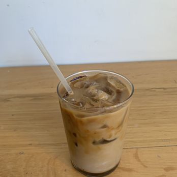 Intelligentsia Coffee - Coffee & Tea Near Me - Chicago, Illinois