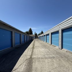 Larroc Storage