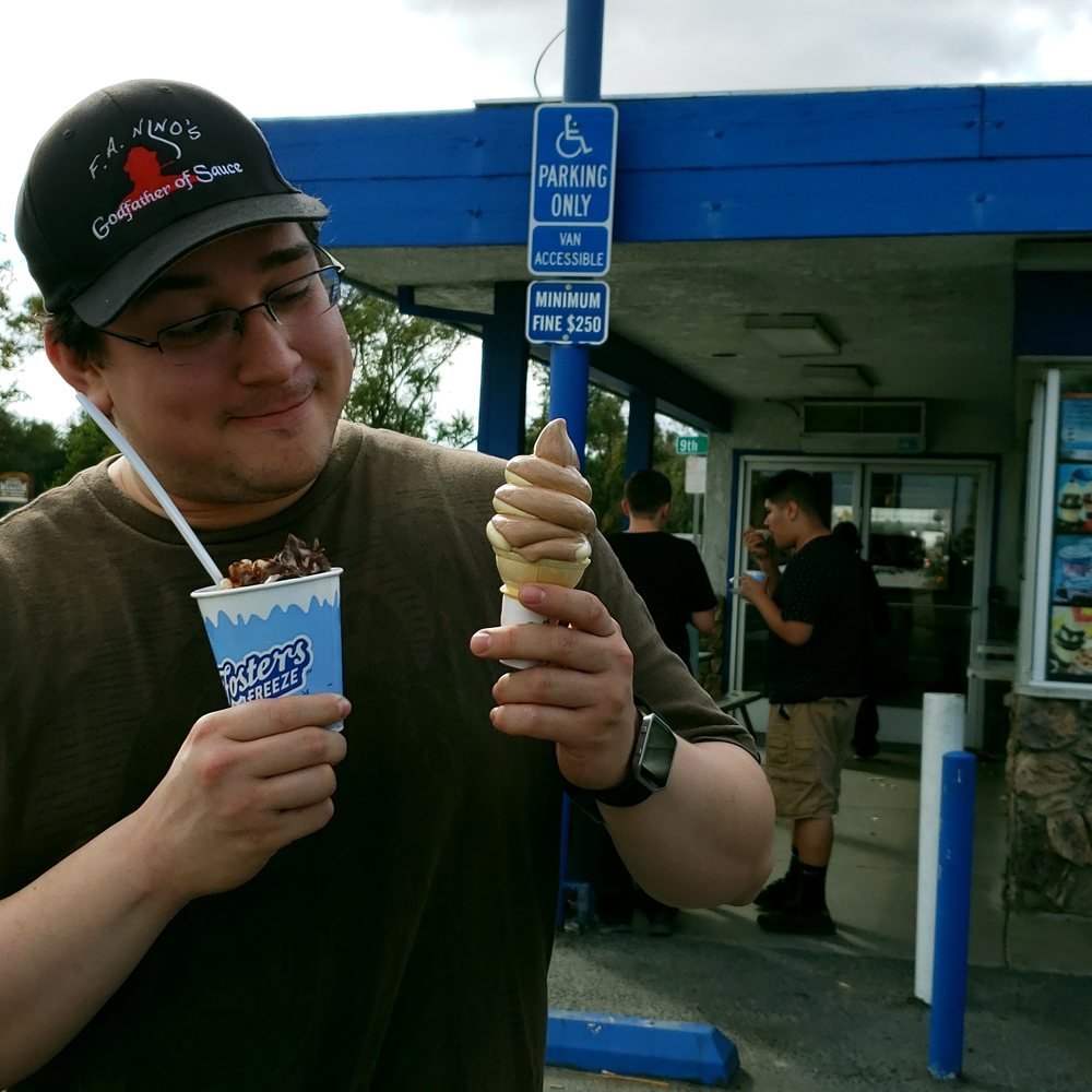 Fosters Freeze - Satisfied with the order... looking lovingly and hungrily... there's the background wait area behind me. - Ice Cream & Frozen Yogurt Near Me - Los Banos, California