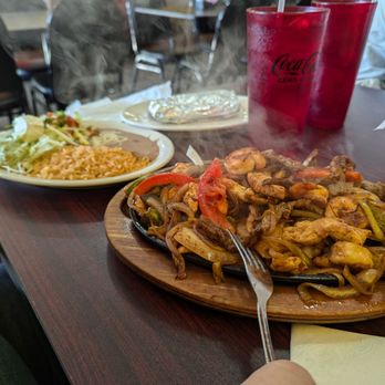 La Casita Mexican Restaurant - Fajitas - Mexican Near Me - Crystal River, Florida