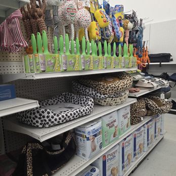 Forman Mills - Pet items - Department Stores Near Me - Speedway, Indiana