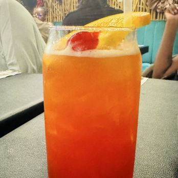 Rosa’s At Park - Rum Punch - Latin American Near Me - Bronx, New York