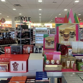 Ulta Beauty - Interior of store - Cosmetics & Beauty Supply Near Me - Phoenix, Arizona Ulta Beauty - Interior of store - Cosmetics & Beauty Supply Near Me - Phoenix, Arizona
