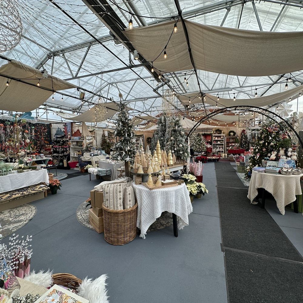 Bayview Garden - Nurseries & Gardening Near Me - Langley, Washington Bayview Garden - Nurseries & Gardening Near Me - Langley, Washington
