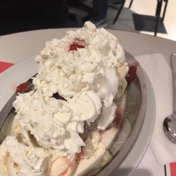 Cabot's Ice Cream & Restaurant - Ice Cream & Frozen Yogurt Near Me - Newton, Massachusetts Cabot's Ice Cream & Restaurant - Ice Cream & Frozen Yogurt Near Me - Newton, Massachusetts