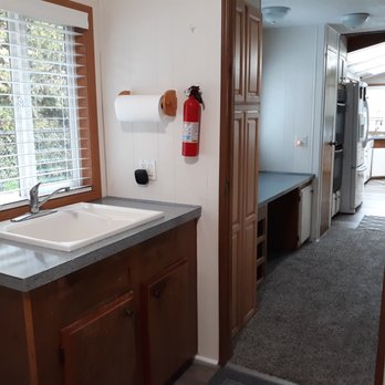 Miracle Method Surface Refinishing - Utility Sink and Kitchen Hallway  Countertop - Refinishing Services Near Me - Tacoma, Washington