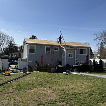 SWJ Siding and Roofing Corp - Siding Near Me - Copiague, New York SWJ Siding and Roofing Corp - Siding Near Me - Copiague, New York