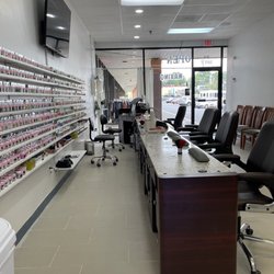 Win Nails - Lots of colors