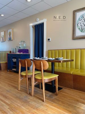 Oro by Nixta by null