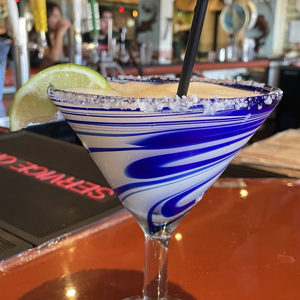 Lupe Tortilla Mexican Restaurant - 16 Oz Original Frozen Margarita - Tex-Mex Near Me - San Antonio, Texas