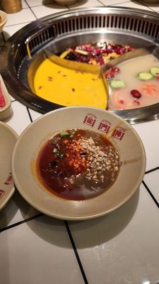 Old Alley Hot Pot Austin | 龙门阵火锅奥斯丁店 by null