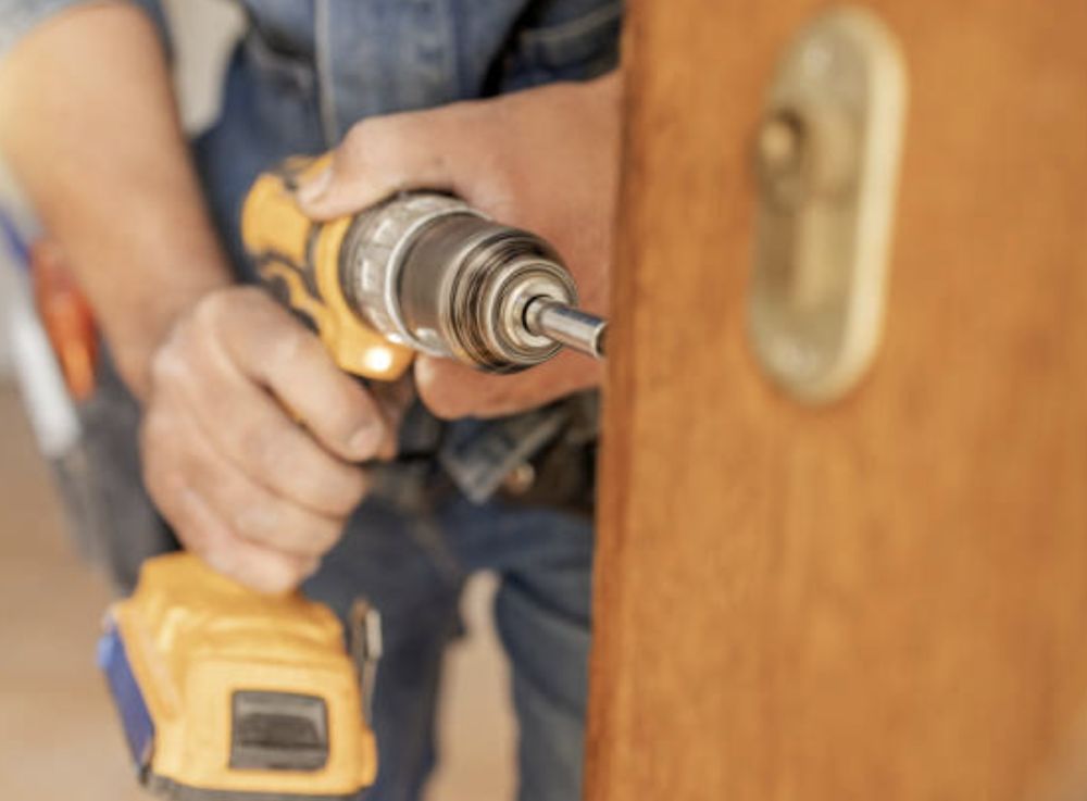 Slide of Full Blast Services