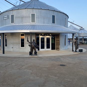The Grainhouse - Golf shop - Sports Bars Near Me - Windsor, Colorado The Grainhouse - Golf shop - Sports Bars Near Me - Windsor, Colorado