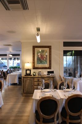 Chouchou French Bistro by null