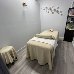 Massage Of Dania Spa - Very clean place