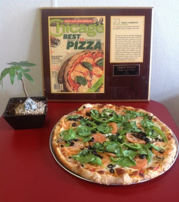 Paula & Monica's Pizzeria by null