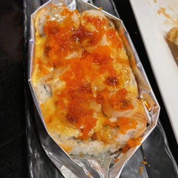 Harumi Sushi - Carmel Valley Roll - Sushi Bars Near Me - Seaside, California