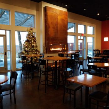 Four Daughter's Winery - Wineries Near Me - Spring Valley, Minnesota