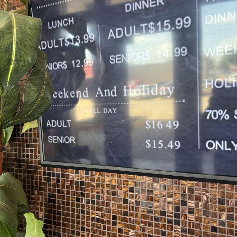 Menu board for June 7 . 2025! Menu board for June 7 . 2025!