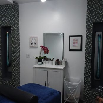 Tesoro Beauty - Make up station - Eyelash Service Near Me - Chicago, Illinois Tesoro Beauty - Make up station - Eyelash Service Near Me - Chicago, Illinois
