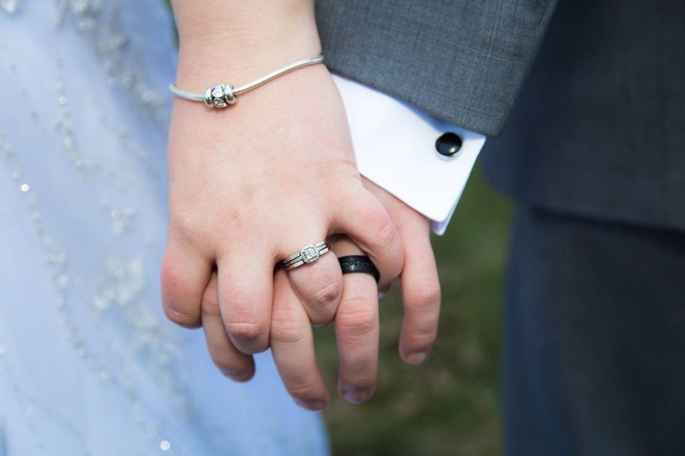 ROGERS & HOLLANDS® JEWELERS 17 Photos 4800 Golf Rd, Eau Claire